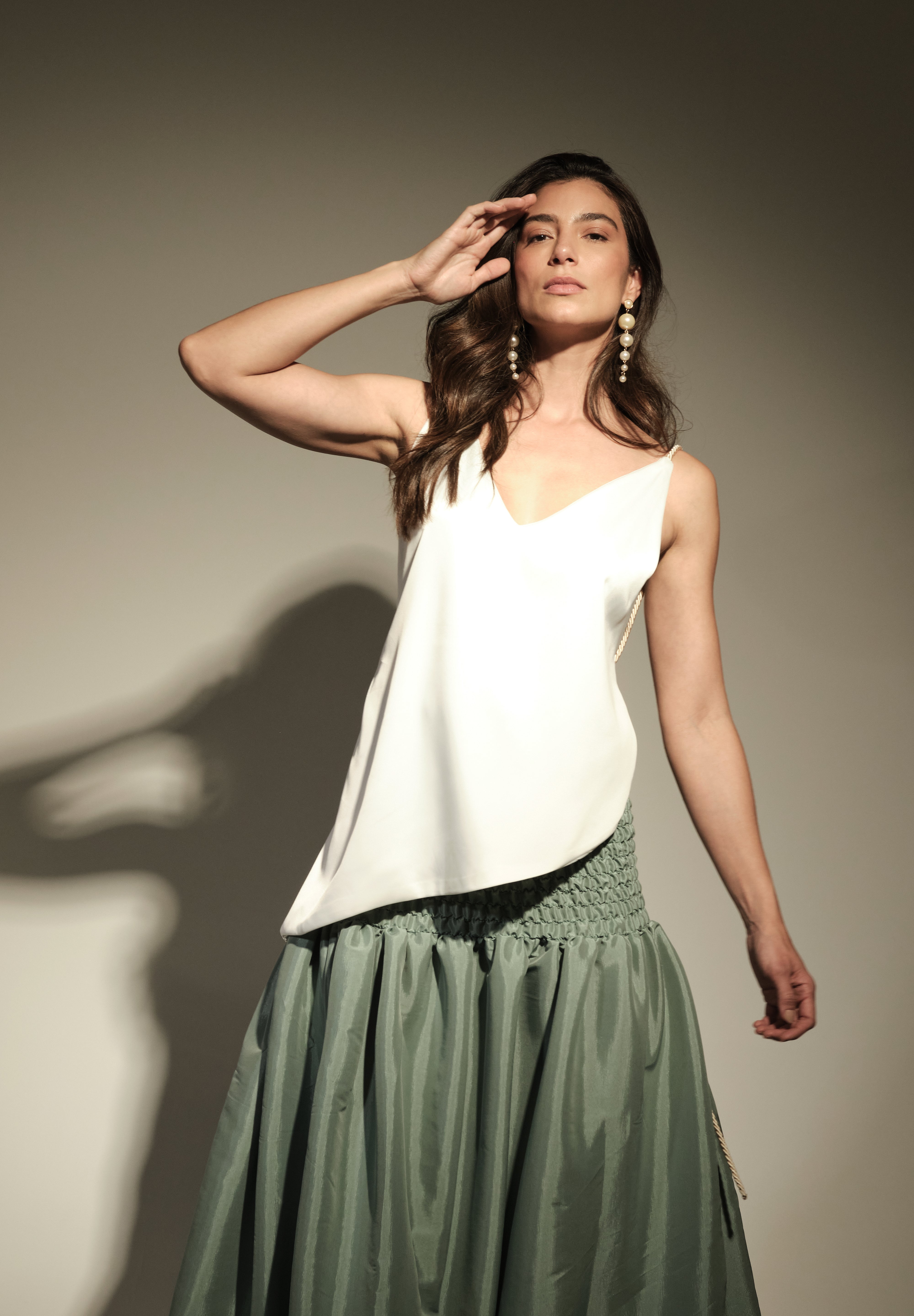 TOP OLIVIA